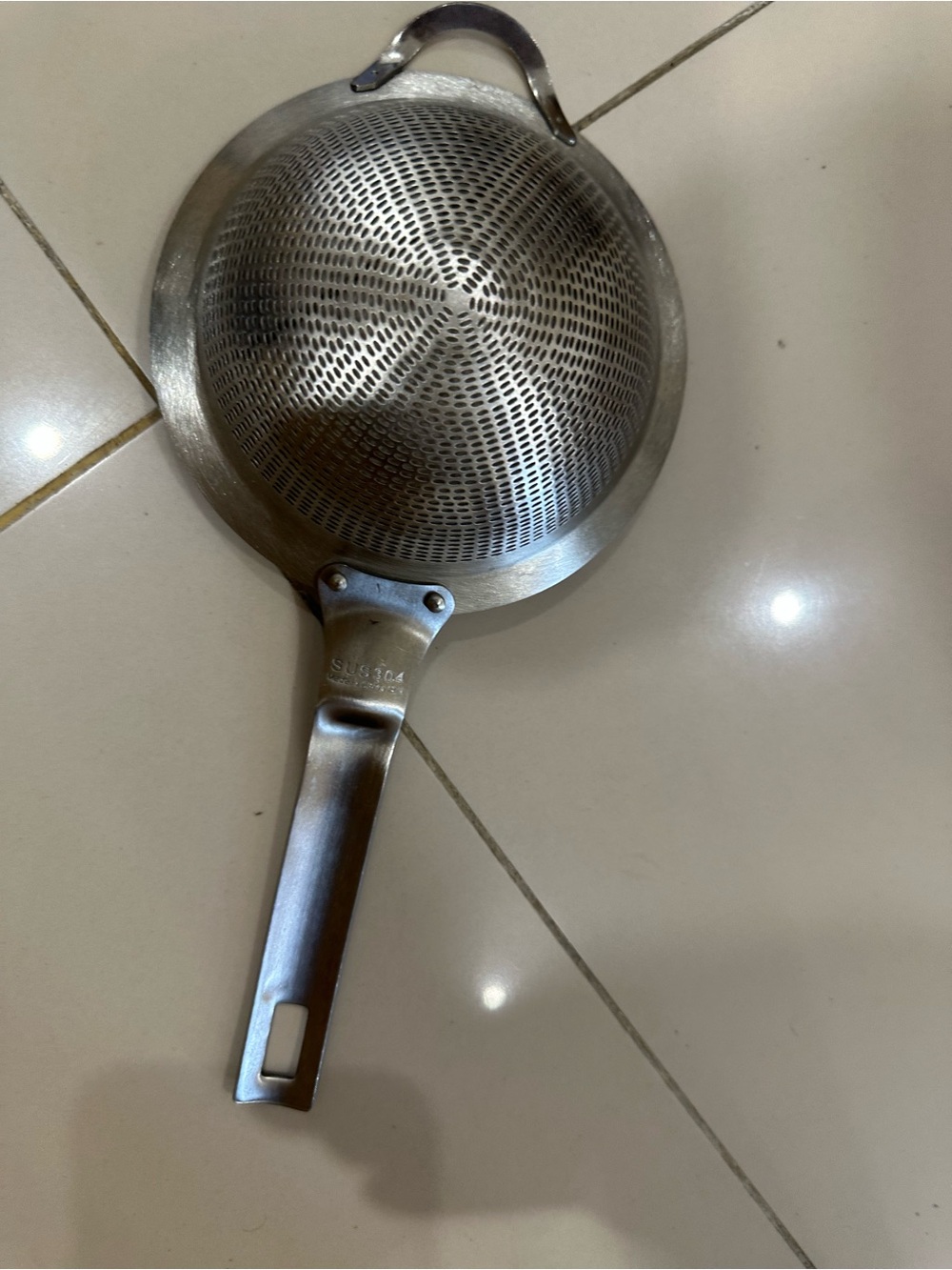 Stainless Steel Kitchen Strainer - Silver